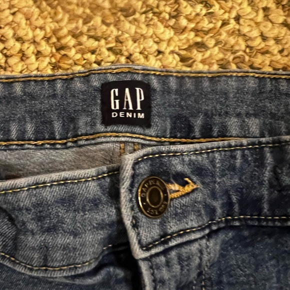GAP girlfriend jeans - Picture 4 of 5